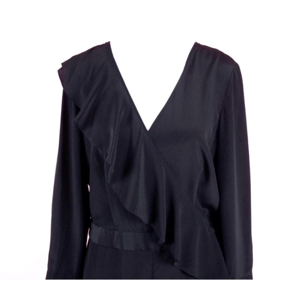 Diane Von Furstenberg Romper Silk Black Faux Wrap Style Shorts Romper Belted 12 - Picture 7 of 12